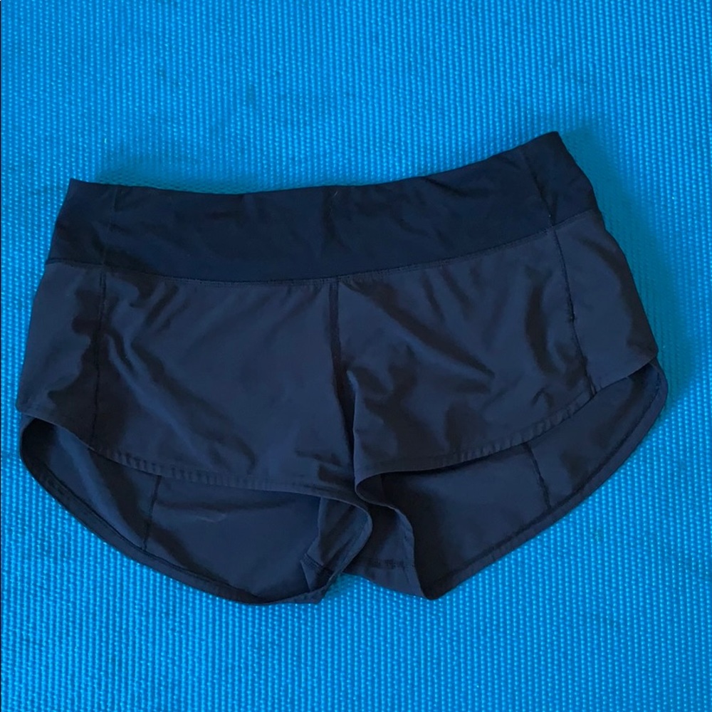 Lululemon speed up shorts 2.5 inch